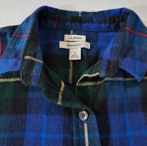 LL Bean Relaxed Fit Scotch Plaid Flannel Tunic - Picture 5 of 5
